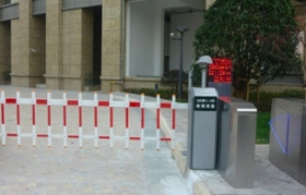 融匯地產(chǎn)停車場工程